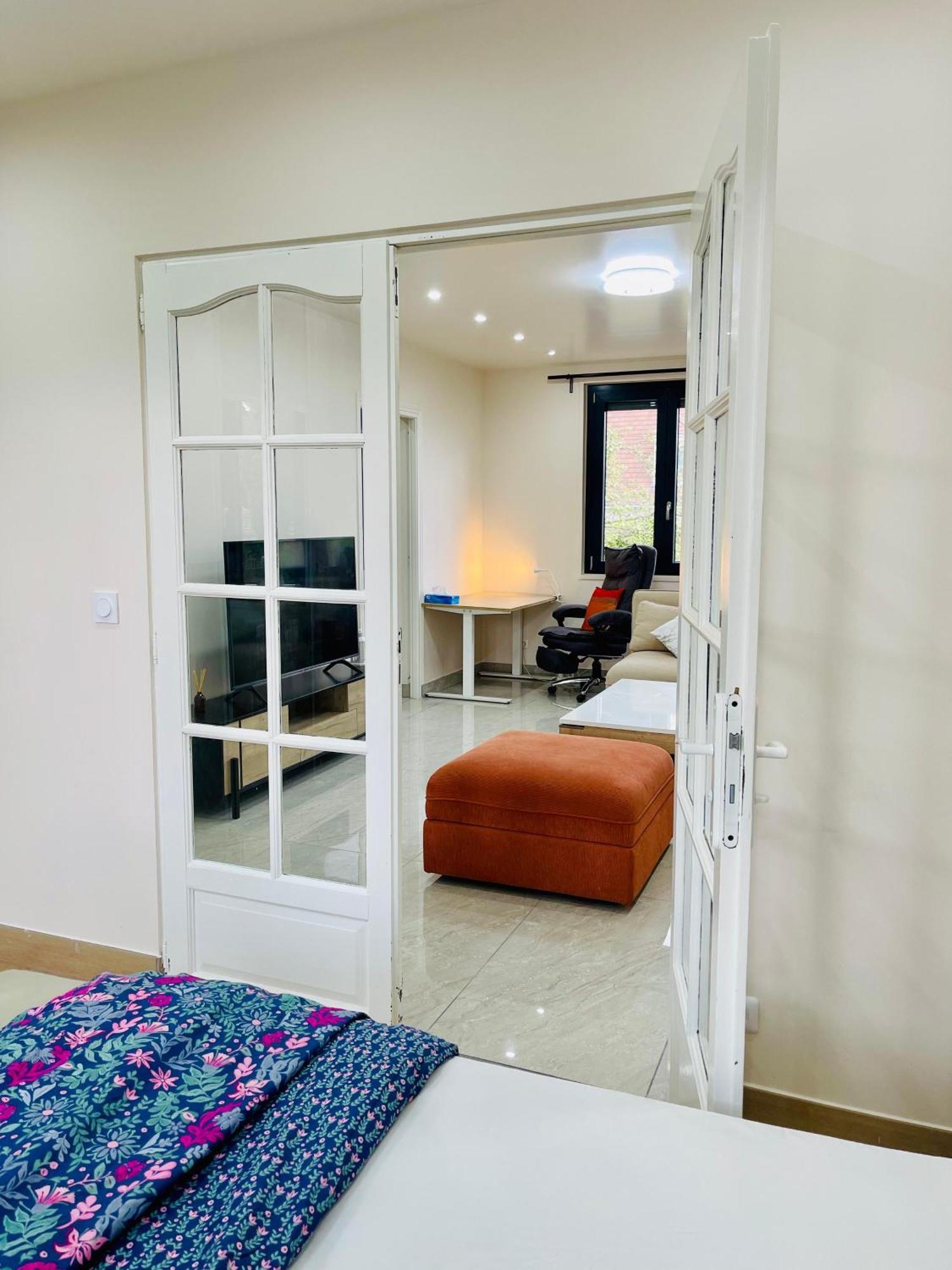 Stylish, Calm And Green Home Stay Saint-Fargeau-Ponthierry Extérieur photo